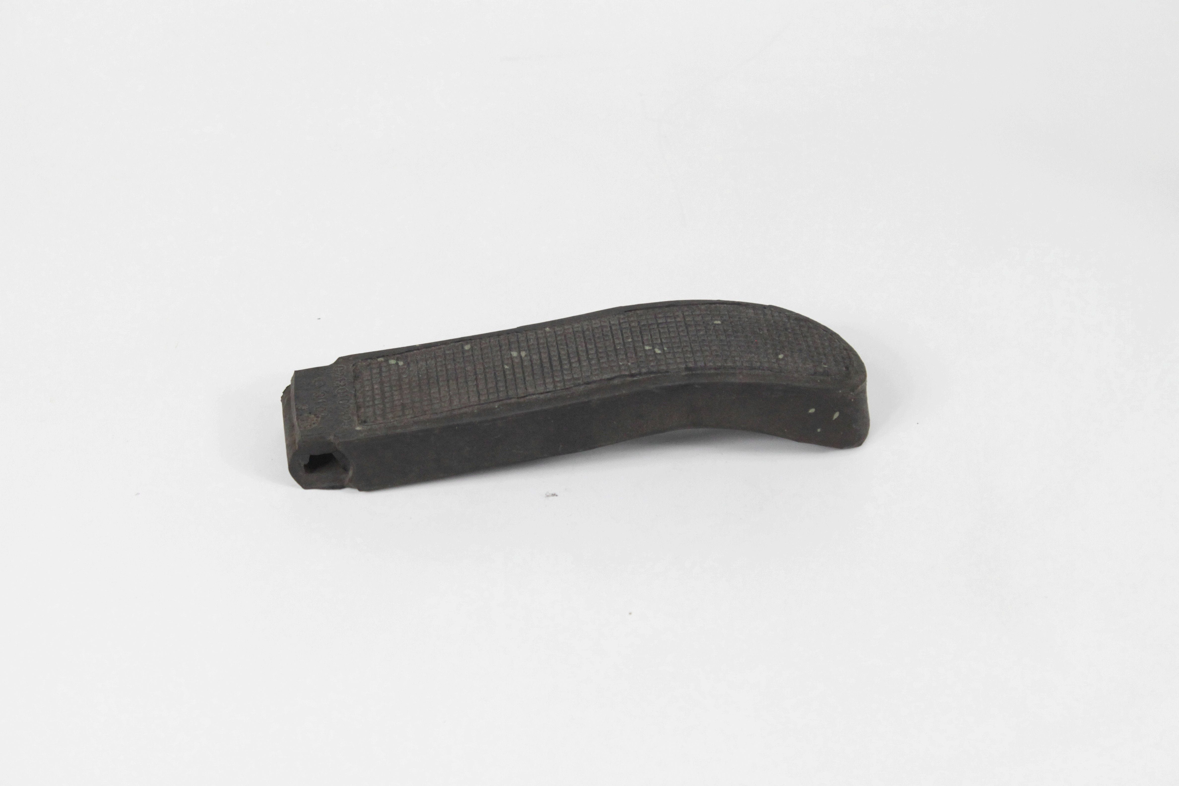 CAPA PEDAL ACELERADOR MB 1111/2013