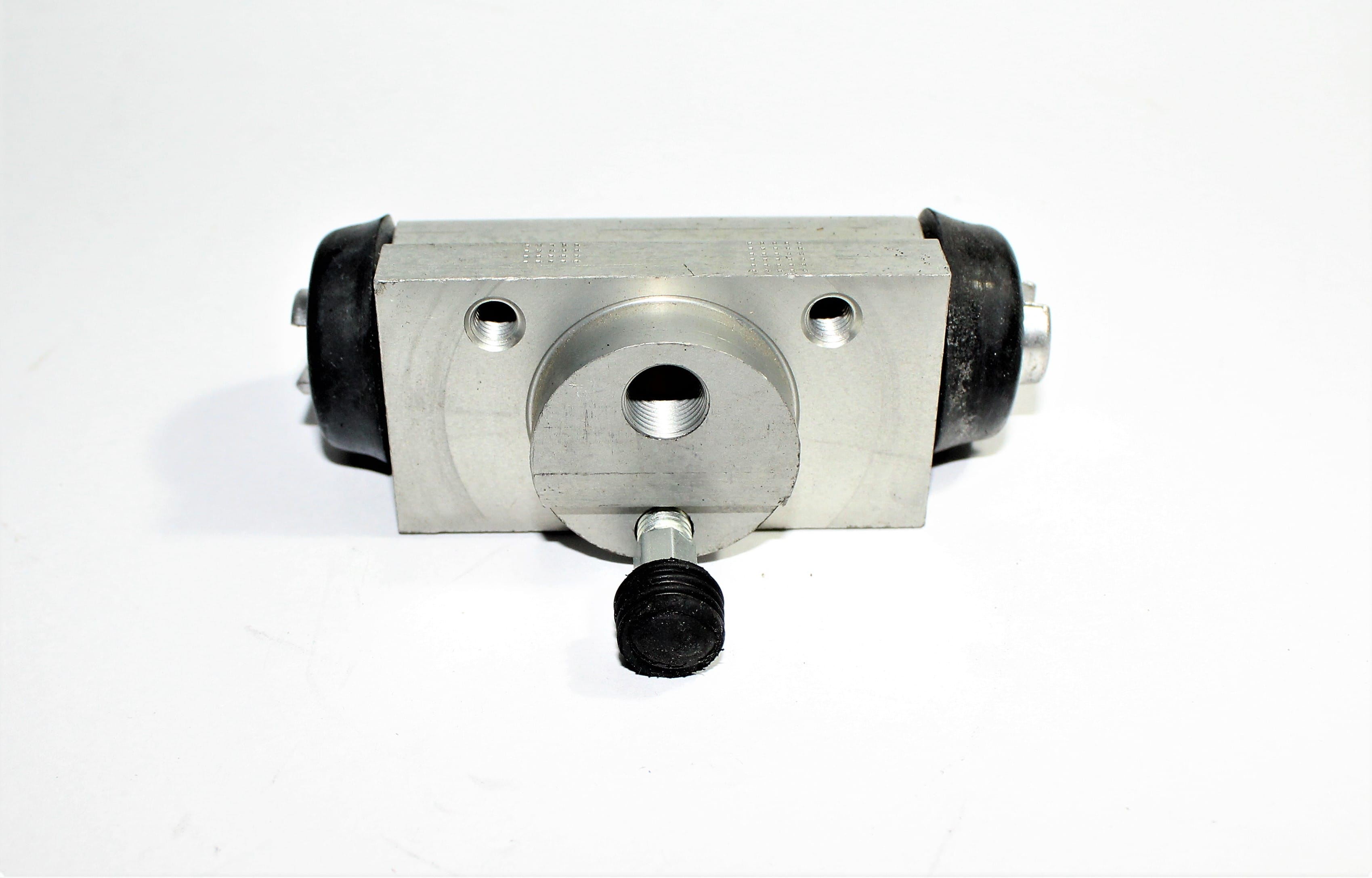 CILINDRO RODA TRASEIRA DIREITO ESQUERDO FIAT TORO 4X2 4X4 2016 EM DIANTE (15/16")